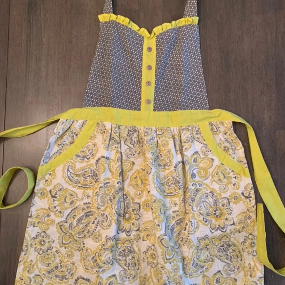 Anthropologie apron